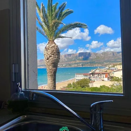 Le Palme Vacanze Trappeto (Sicily)
